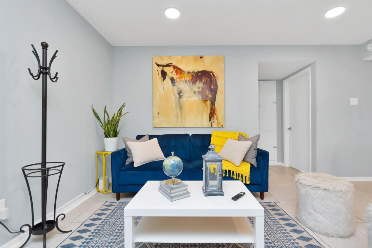 Highly Rated 2 Bedroom With Private Patio & Reserved Parking Apartment